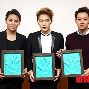[PIC] 141005 JYJ à la cérémonie ‘Rice of&nbsp;Love’