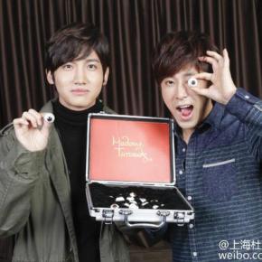 [PIC] 141226 TVXQ – Création et exposition des statues de cire au musée &lsquo;Madame Tussauds&rsquo; à&nbsp;Shanghai