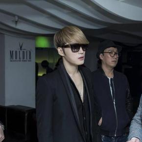 [PIC] 141205 Jaejoong – Anciennes photos prises lors de la fête d&rsquo;ouverture du nouveau magasin Moldir (le&nbsp;24/01/14)