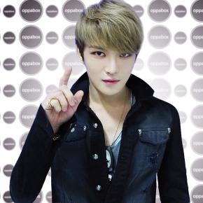 [PIC+VID+TRAD] 141231 Jaejoong – La oppabox de Kim Jaejoong est&nbsp;disponible