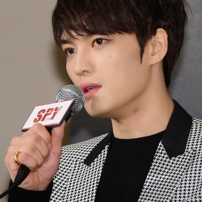 [NEWS] 150106 Kim Jaejoong raconte que Im Siwan l&rsquo;a appelé pour boire un verre alors qu&rsquo;il tournait &laquo;&nbsp;Misaeng&nbsp;&raquo;