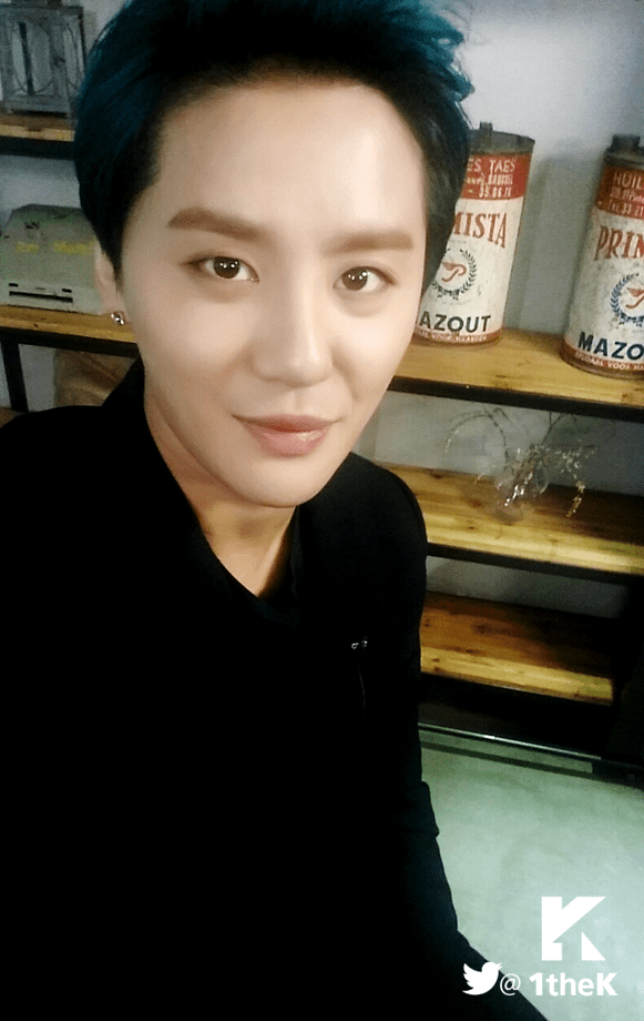 B-mUKtgUEAABp7z.png large