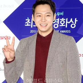 [PIC] 150226 Yoochun aux &lsquo;2015 Max Movie Best Film&nbsp;Awards&rsquo;