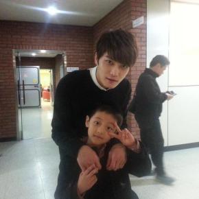[PIC] 150304 Jaejoong sur le Twitter du jeune acteur Ko&nbsp;Woo-rim