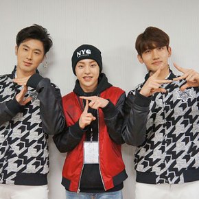 [PIC] 150319 Tohoshinki – Bigeast Staff report (dernier jour à&nbsp;Osaka)