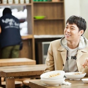 [PIC] 150329 Yoochun – Galerie ‘The Girl who sees&nbsp;Smells’