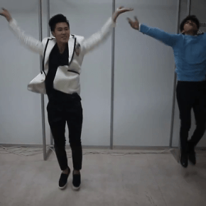 [VID] 150331 TVXQ dans la vidéo &lsquo;Chok Chok Dance&rsquo; de&nbsp;D&E