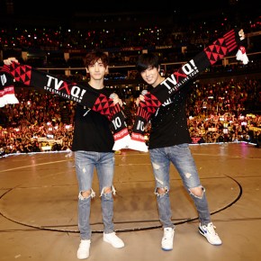 [NEWS] 150305 Les TVXQ sont toujours ambitieux et couronnés de succès en avançant vers leur 10ème anniversaire de carrière au&nbsp;Japon