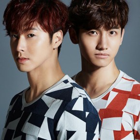 [PIC] 150422 Tohoshinki – Galerie du photographe Akinori&nbsp;Ito