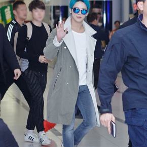 [PIC] 150406 Junsu à l&rsquo;aéroport d&rsquo;Incheon, en direction du&nbsp;Japon