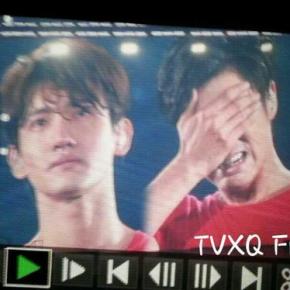 [NEWS+VID] 150404 Yunho du groupe TVXQ! fond en larmes lors de son dernier concert au Japon avant son départ pour le service&nbsp;militaire