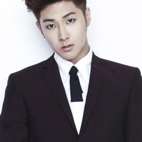 [NEWS] 150403 La SM confirme que Yunho de TVXQ partira à l&rsquo;armée cette&nbsp;année