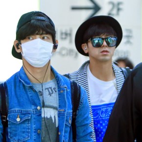 [PIC] 150428 TVXQ à l&rsquo;aéroport de Gimpo, de retour en&nbsp;Corée