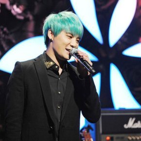 [NEWS] 150417 Les fans aident un membre de JYJ à briser le boycott&nbsp;télé