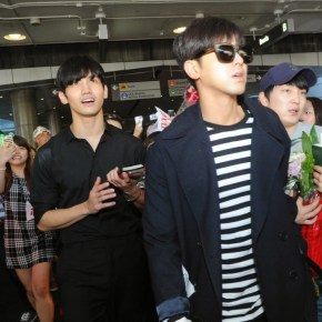 [PIC] 150430 TVXQ – Arrivée à l&rsquo;aéroport de Los&nbsp;Angeles