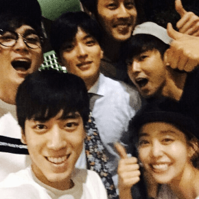 [PIC] 150622 Yunho avec l&rsquo;équipe de &lsquo;I Order&nbsp;You&rsquo;