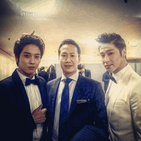 [PIC] 150613 Yunho avec Choi Hyun Chul et Yonghwa (CN&nbsp;Blue)