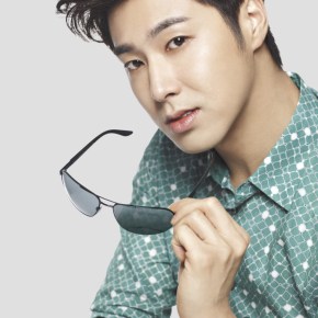 [PIC] 150723 Yunho sur le Weibo de &lsquo;Shilla Duty&nbsp;Free&rsquo;