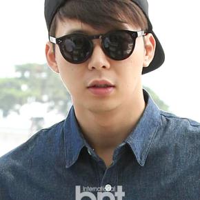 [PIC] 150710 Yoochun à l&rsquo;aéroport d&rsquo;Incheon →&nbsp;Nagoya