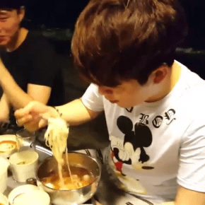 [VID+TRAD] 150726 Instagram de Junsu : le régime de la&nbsp;discorde