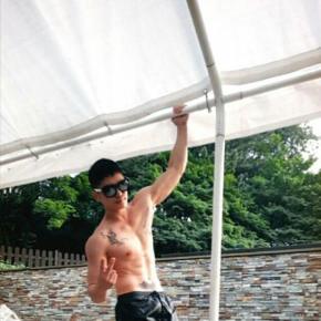 [PIC] 150823 Jaejoong lors de ses quelques jours de vacances de&nbsp;l&rsquo;armée