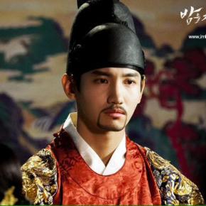 [VID] 150826 Changmin – Don’t Cry (G.NA – 지나), 심창민 – 밤을 걷는 선비 (The Scholar Who Walks The Night)&nbsp;OST