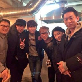 [PIC] 150127 TVXQ! avec les musiciens de la tournée&nbsp;‘T1ST0RY’