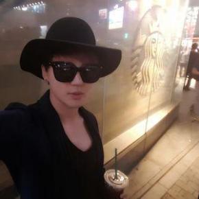 [PIC+TRAD] 150922 Junsu – Nouvelle photo de profil et description de son compte&nbsp;Twitter