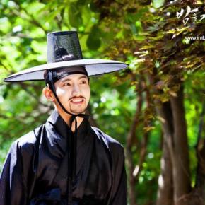 [PIC] 150911 Changmin – Galerie de ‘The Scholar Who Walks The&nbsp;Night’