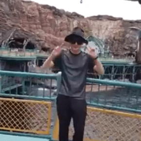 [VID] 150925 Junsu à Disney Sea au&nbsp;Japon