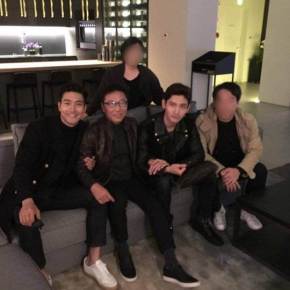 [PIC+TRAD] 151114 Changmin avec Siwon, Kyuhyun, Yesung, Leeteuk et Lee Soo&nbsp;Man