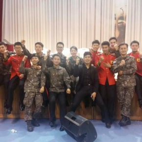 [PIC] 151031 Yunho au lycée&nbsp;Topyeong