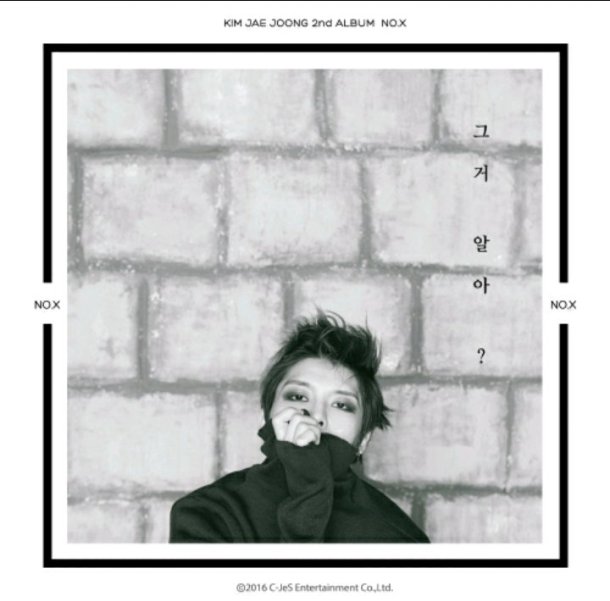 CZkyRIcVIAEnZCT.jpg large