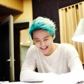 [PIC] 160108 Junsu sur le facebook de&nbsp;JYJ