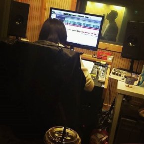 [PIC+TRAD] 160208 Yunho sur l&rsquo;Instagram de &lsquo;wonder_gogo&rsquo; + ancienne photo&nbsp;?