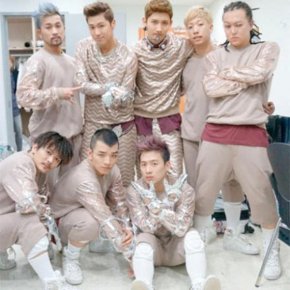 [PIC] 160402 Ancienne photo de TVXQ! avec leurs danseurs (Catch Me&nbsp;era)