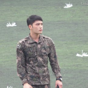 [PIC+FANCAMS] 160406 Jaejoong – Répétitions du &lsquo;2016 Jinhae Honor Guard Festival&rsquo; + calendrier des&nbsp;représentations