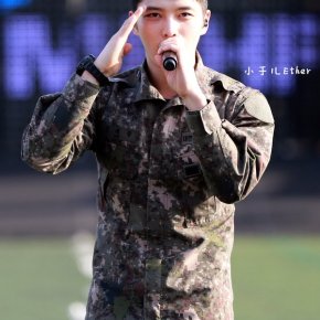 [PIC] 160408 Jaejoong – 2016 Jinhae Honor Guard Festival (jour 2) (partie&nbsp;2)