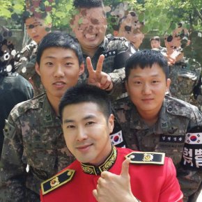 [PIC] 160513 Yunho sur divers réseaux&nbsp;sociaux