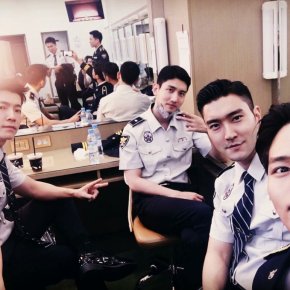 [PIC] 160527 Changmin sur divers comptes&nbsp;Instagram