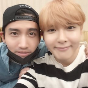 [PIC+TRAD] 160616 Changmin sur le Twitter de Ryeowook (avec&nbsp;Kyuhyun)