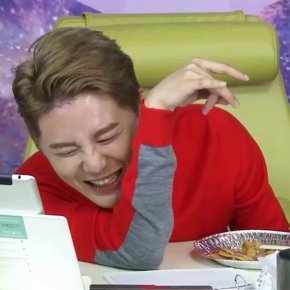 [VID] 160720 Junsu sur &lsquo;Heyo&nbsp;TV&rsquo;