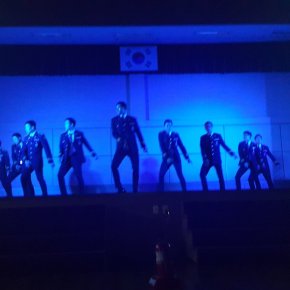 [PIC+VID] 160714 Changmin chante dans un collège avec l&rsquo;unité&nbsp;SMPA