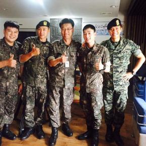 [PIC] 160902 Yunho sur le Facebook de &lsquo;ㅂㅂㅎㄱ&rsquo; (avec Lee Seung Gi et Super&nbsp;Junior)