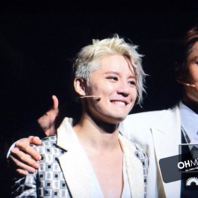 [PIC] 160901 Junsu – Comédie musicale Dorian Gray (preview,&nbsp;rappel)
