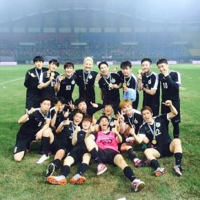 [PIC+TRAD] 161105 Instagram de Junsu + divers comptes&nbsp;Instagram