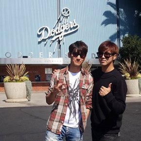 [PIC+TRAD] 161226 From Star 【TVXQ!】 – 13ème anniversaire de TVXQ! depuis les débuts, merci !&nbsp;^^