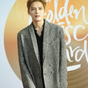 [PIC+VID] 170113 Jaejoong – 31st Golden Disc Awards (arrivée – tapis&nbsp;rouge)