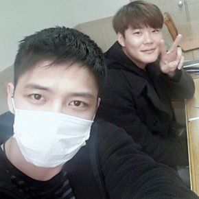 [PIC+TRAD] 170106 Jaejoong – JYJ LINE : 7ème jour depuis son retour du&nbsp;service