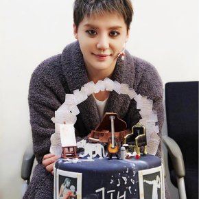 [PIC+TRAD] 170127~28 Junsu sur divers comptes&nbsp;Instagram